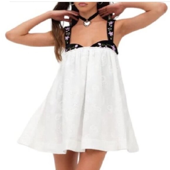 NWT FOR LOVE AND LEMONS LAINEY WHITE EYELET MINI DRESS SIZE S - Picture 2 of 10